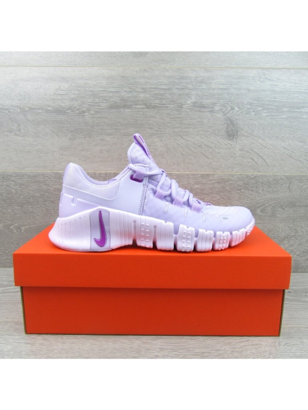 Nike Free Metcon 5 Gym Training Shoes Womens Size 9 Lilac Grape NEW - Picture 2 of 13